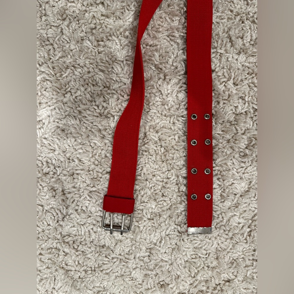 Red Belt - Picture 2 of 3